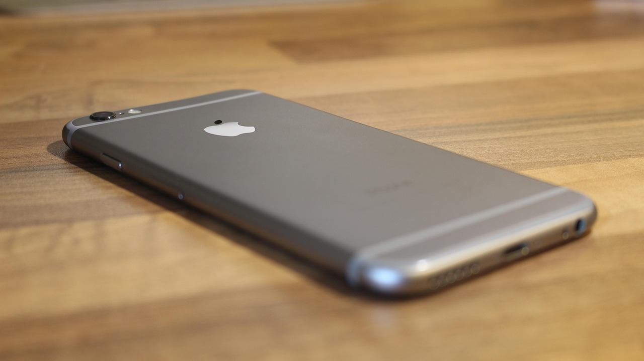 苹果公司表示，iPhone 15的过热修复将很快推出