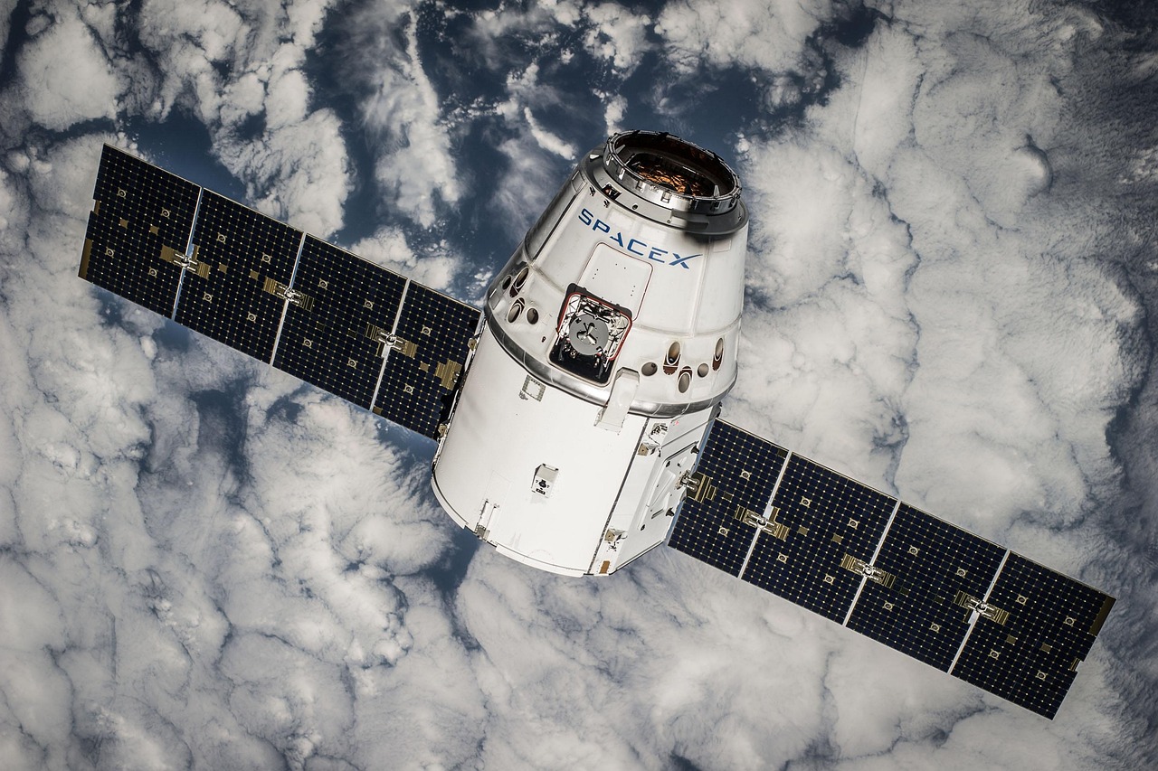 太空探索技术公司的星际飞船在到达太空几分钟后发射失败