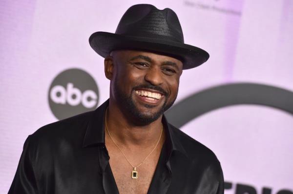 Wayne Brady, shown here at the American Music Awards on Nov. 20, 2022, in Los Angeles, says he is single now and is an 